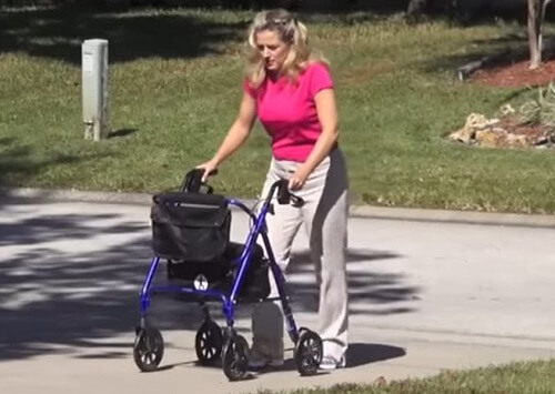 andador ancianos 4 ruedas rollator